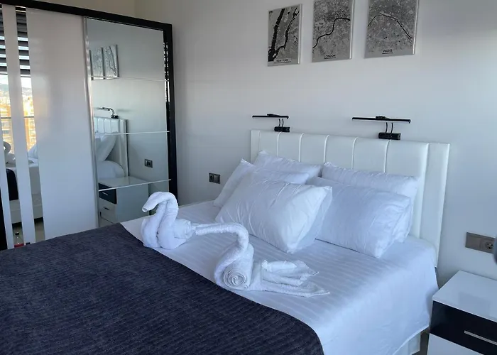 The Beach Haven 1br , Sea-view *